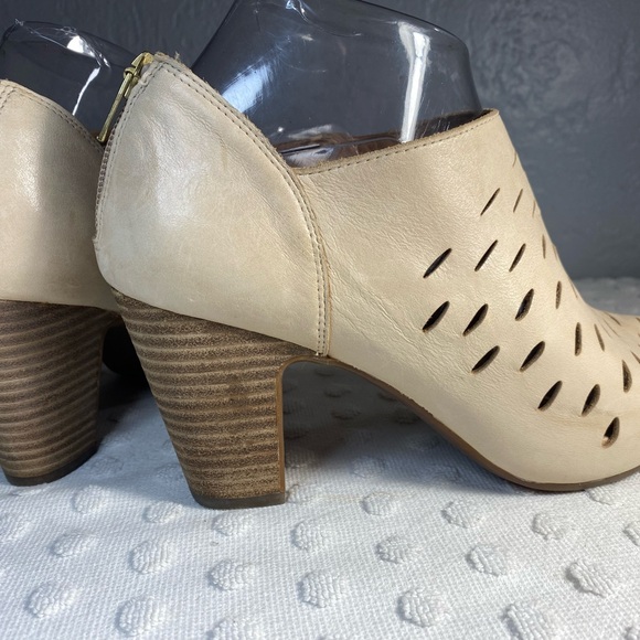LADIES CLARKS OKENA POSH LEATHER ZIP CASUAL PEEP TOE HEELED MULES - Picture 15 of 16